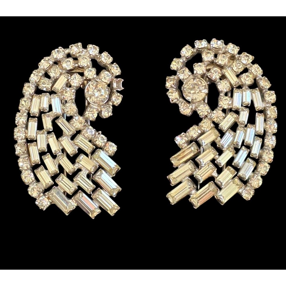 Kramer Of New York Vintage Fur Clips Pair Baguette Swirl Rhinestone Dress Clips
